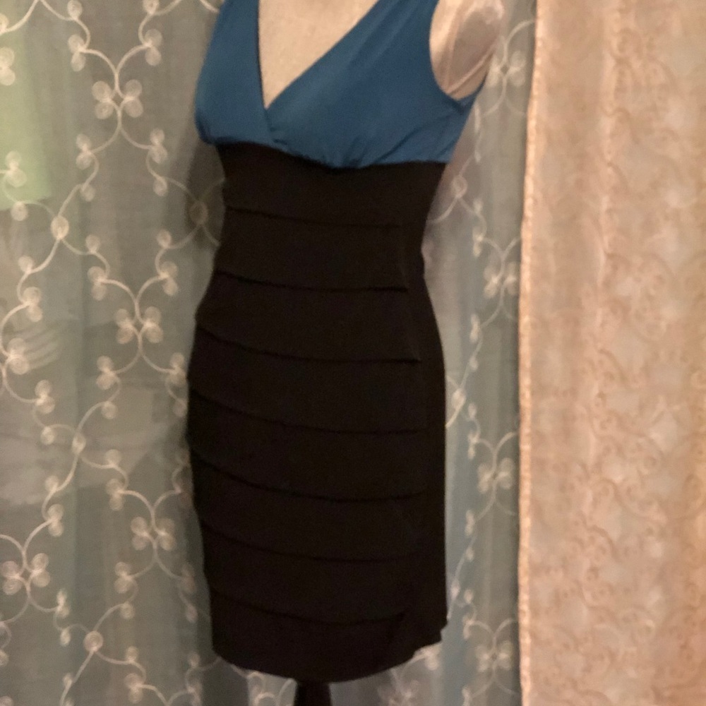 Enfocus studio dress - Picture 2 of 8